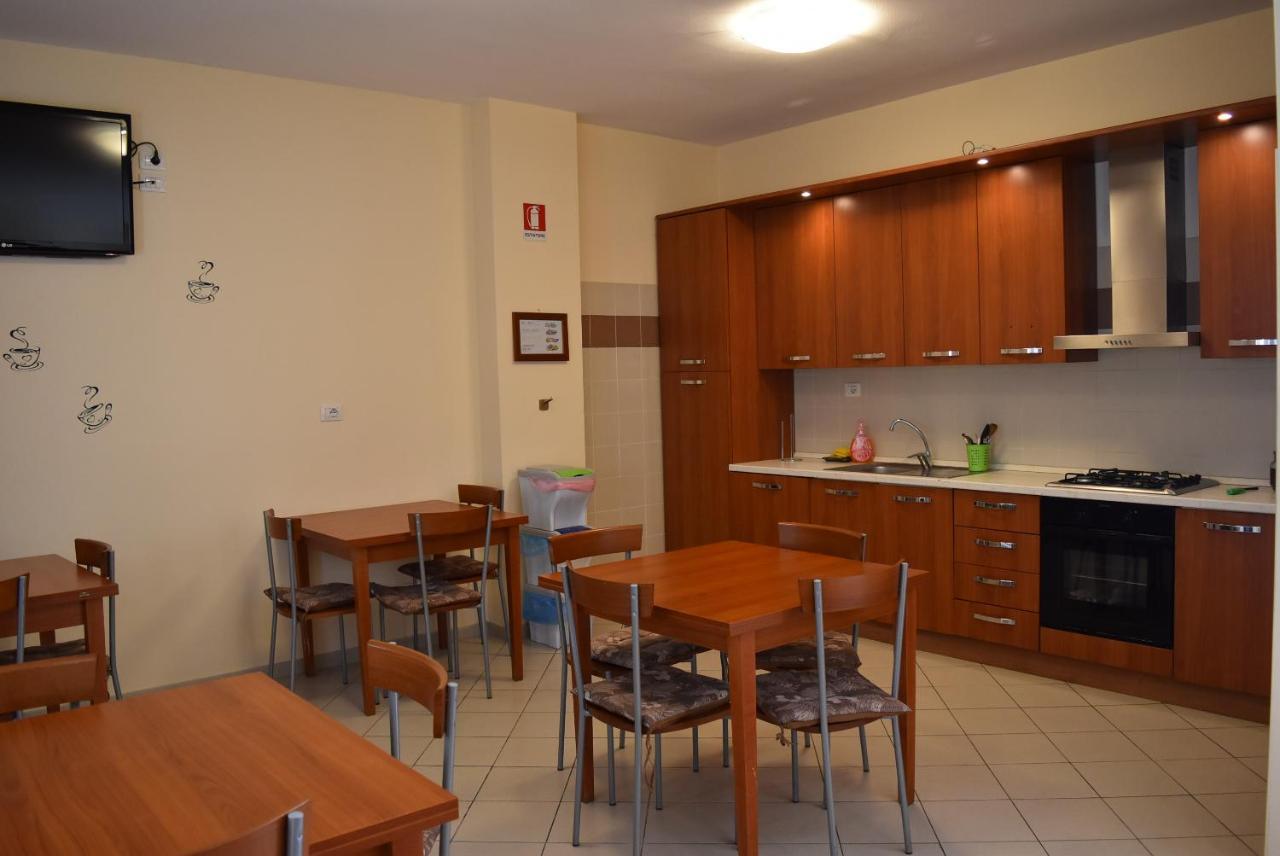La Dea Hotel Pisa Buitenkant foto