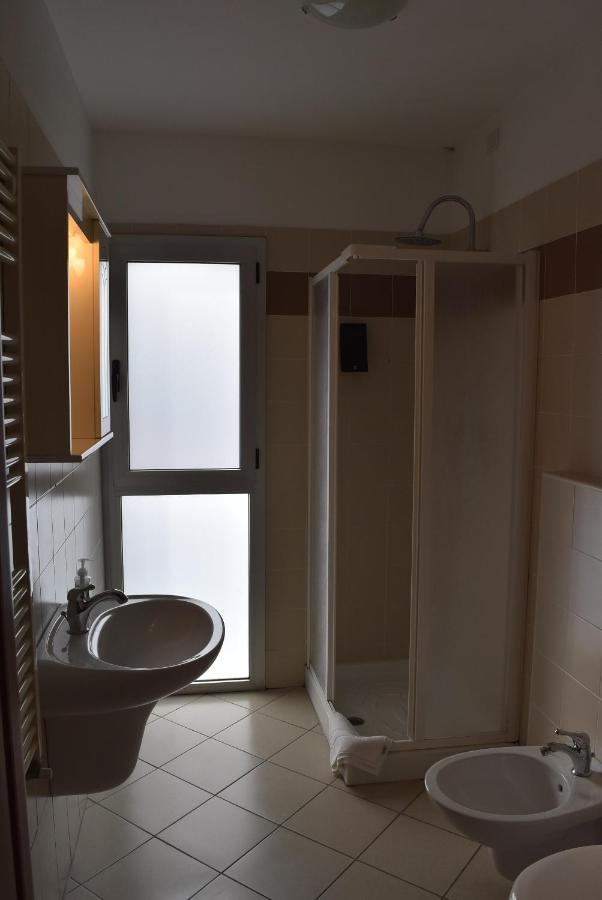 La Dea Hotel Pisa Buitenkant foto