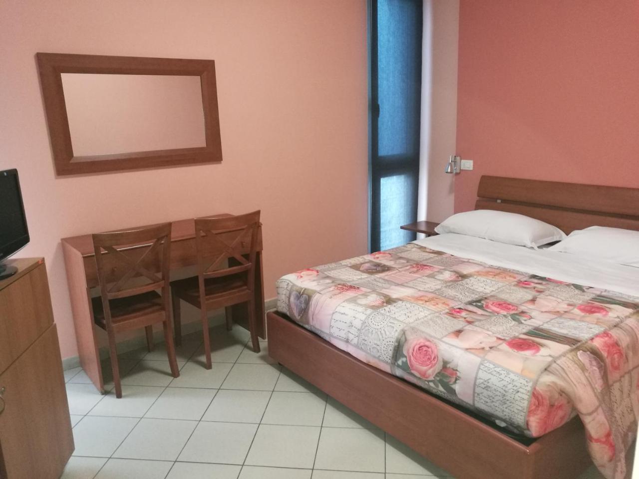 La Dea Hotel Pisa Buitenkant foto