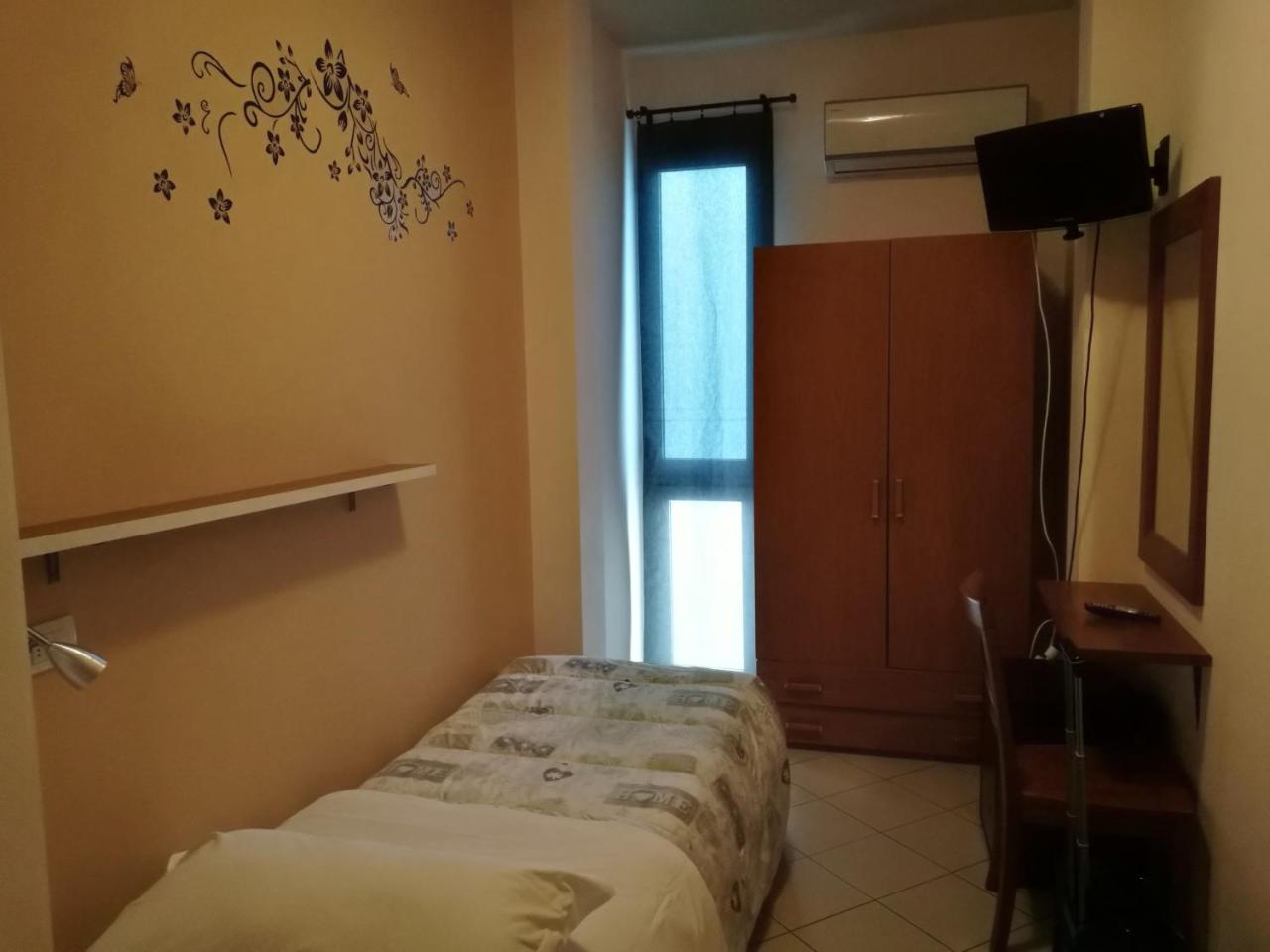 La Dea Hotel Pisa Buitenkant foto