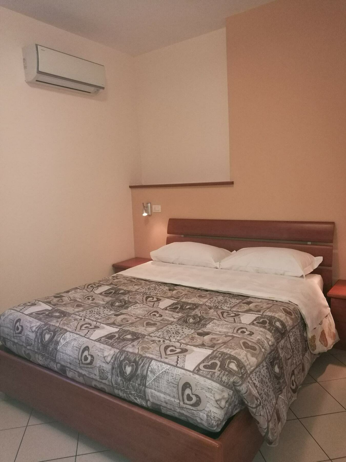 La Dea Hotel Pisa Buitenkant foto